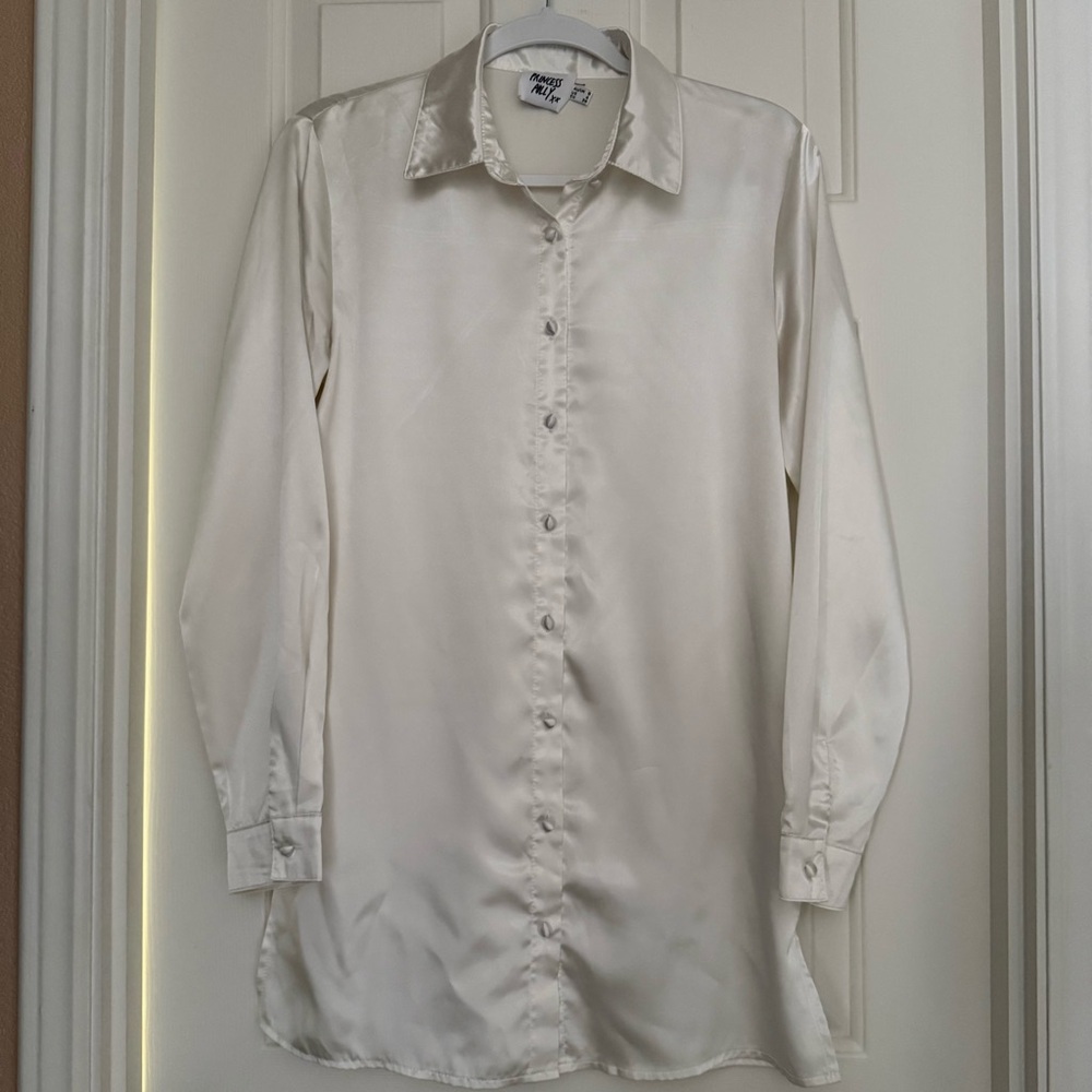 Princess Polly Ivory Satin Button Down Blouse - Size 4